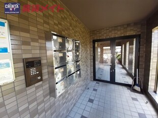 近鉄富田駅 徒歩4分 3階の物件外観写真